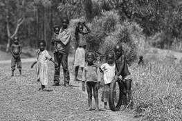 Family Portrait by Leandro Montes Garcia