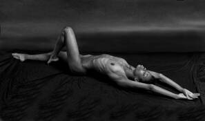 Roxy 3 by Linda Hollinger