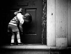 Child's Doorway Georgetown Washington by Leslie Hanes