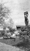 Beauty Outside Hunter Museum by Bill Lund
