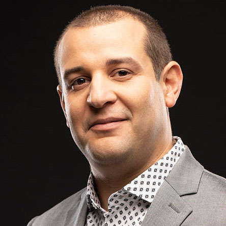 Dr. Nelson Flores