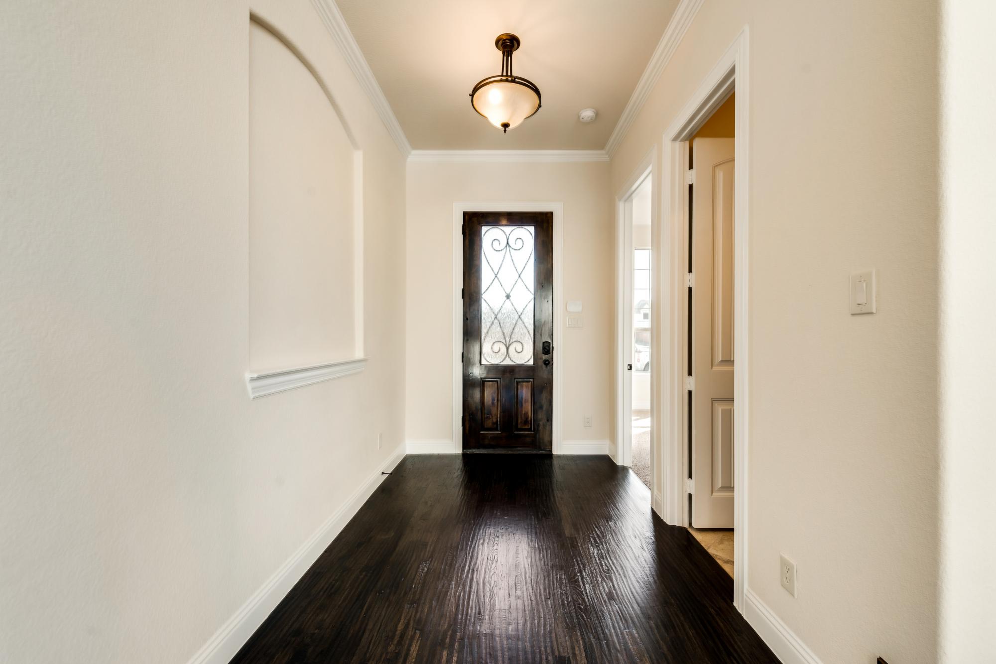 5017 Niagara Street   03