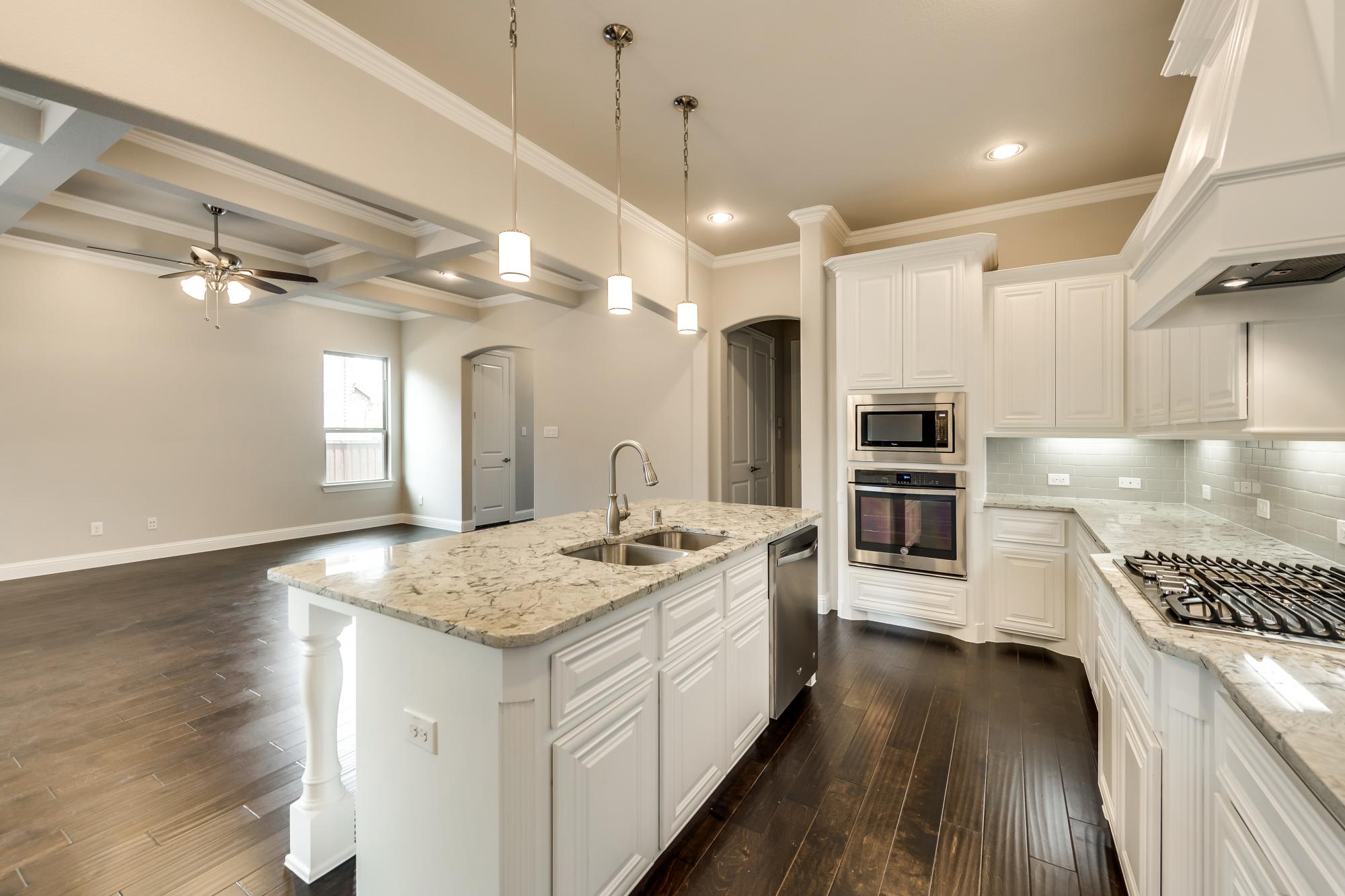 3909 Bentley Dr   10