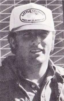 19 Don Mann Don Mann, brother of Tom Mann, made the 1975 his first year full-time on the trail.