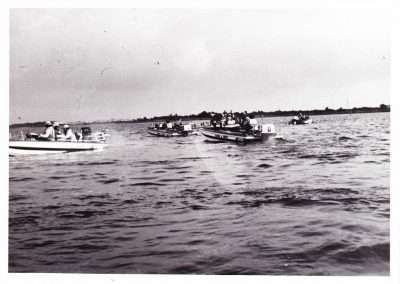 Anglers wait for Ray Scott to fire the gun to start the ooze-off at the 1975 Bassmaster Classic. Photo Bob McNally