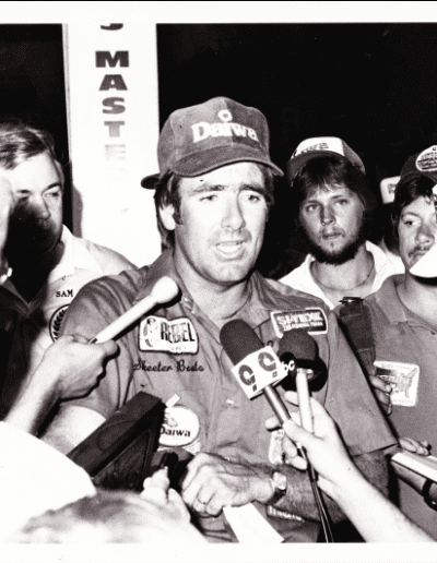 1983 Bass Masters Classic, Lake Toho. Larry Nixon mobbed by reporters at Classic 13. Photo Stan Fagerstrom.