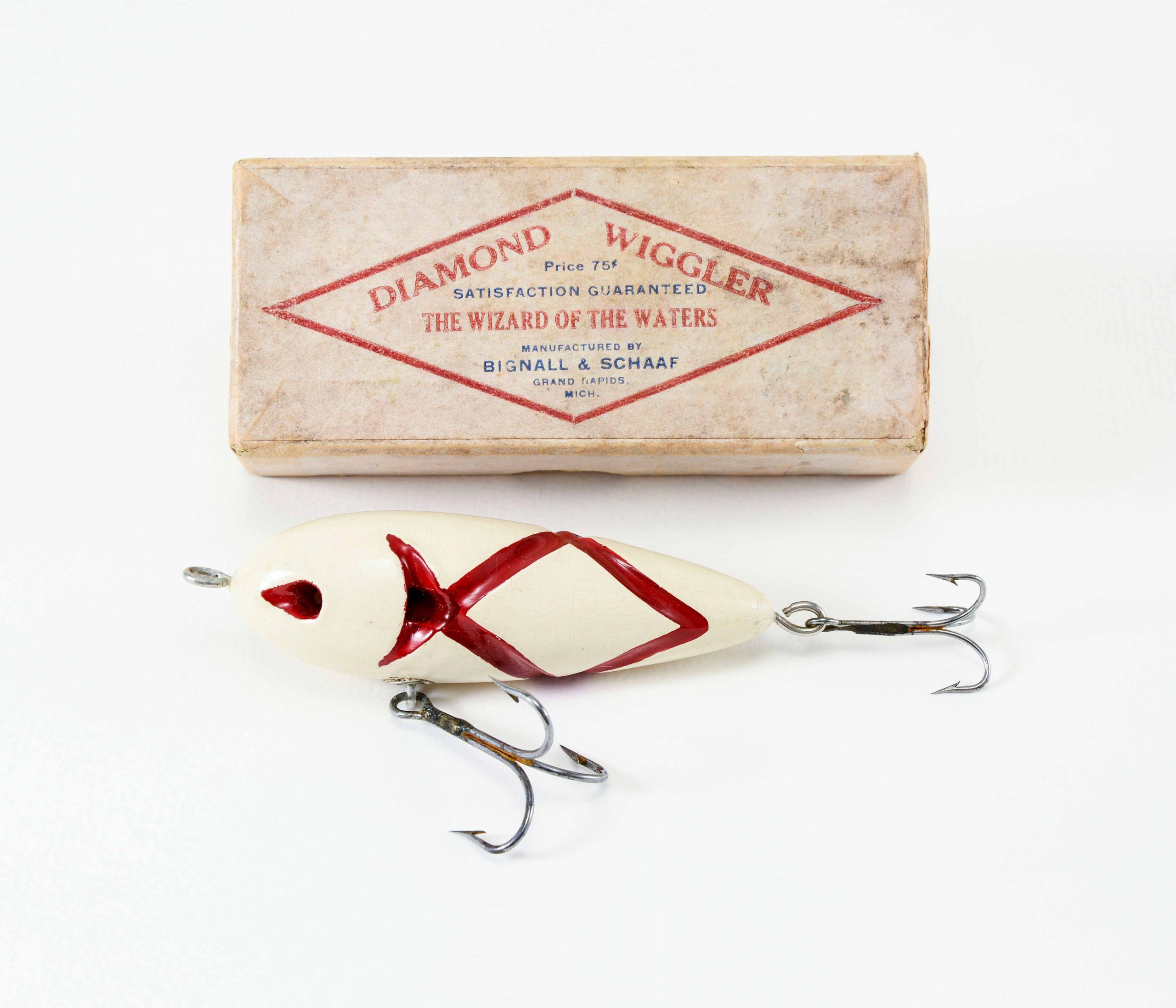 (7) Diamond Wiggler Langs 1 compressed This mint condition Diamond Wiggler, box and papers recently sold for more than $5,000. Pictures courtesy of Langs Auction.