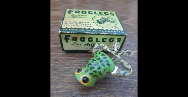Jenson Froglegs Mechanical Lure - Bass Fishing Archives Gimmick Bass Tackle
