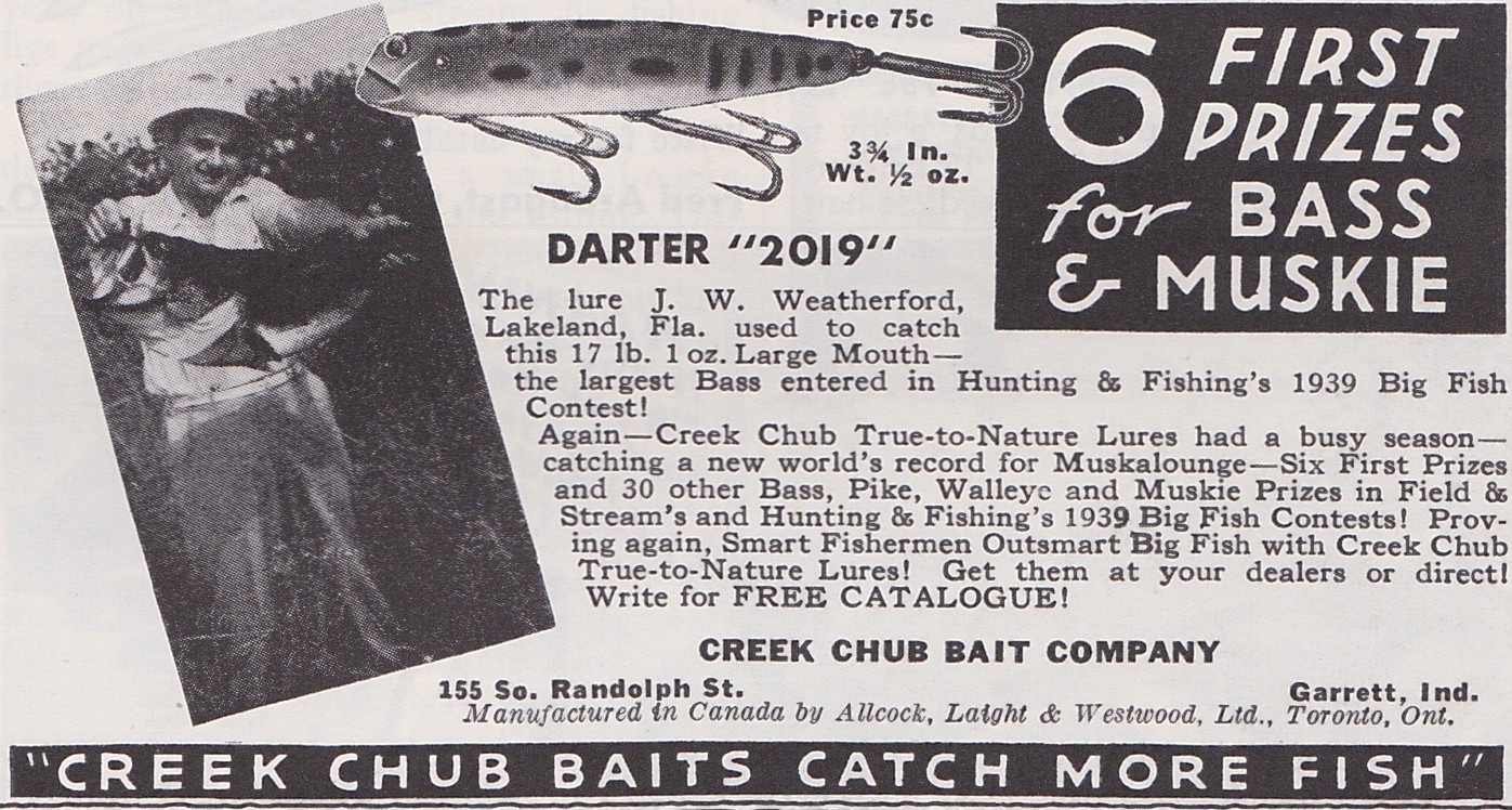 CCBC Darter "2019" ad in Hunting and Fishing magazine, May 1940. The Darter "2019" likely refers to the 2000 series Darter in the frog color pattern, designated 19 in the CCBC color chart. It was responsible for catching the 17-pound largemouth shown.