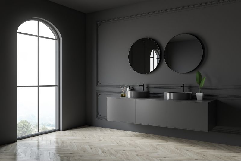 average cost to refurbish a bathroom