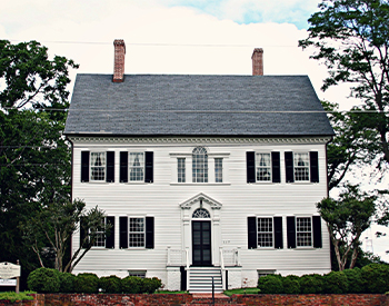 Storytime at Poplar Hill Mansion 