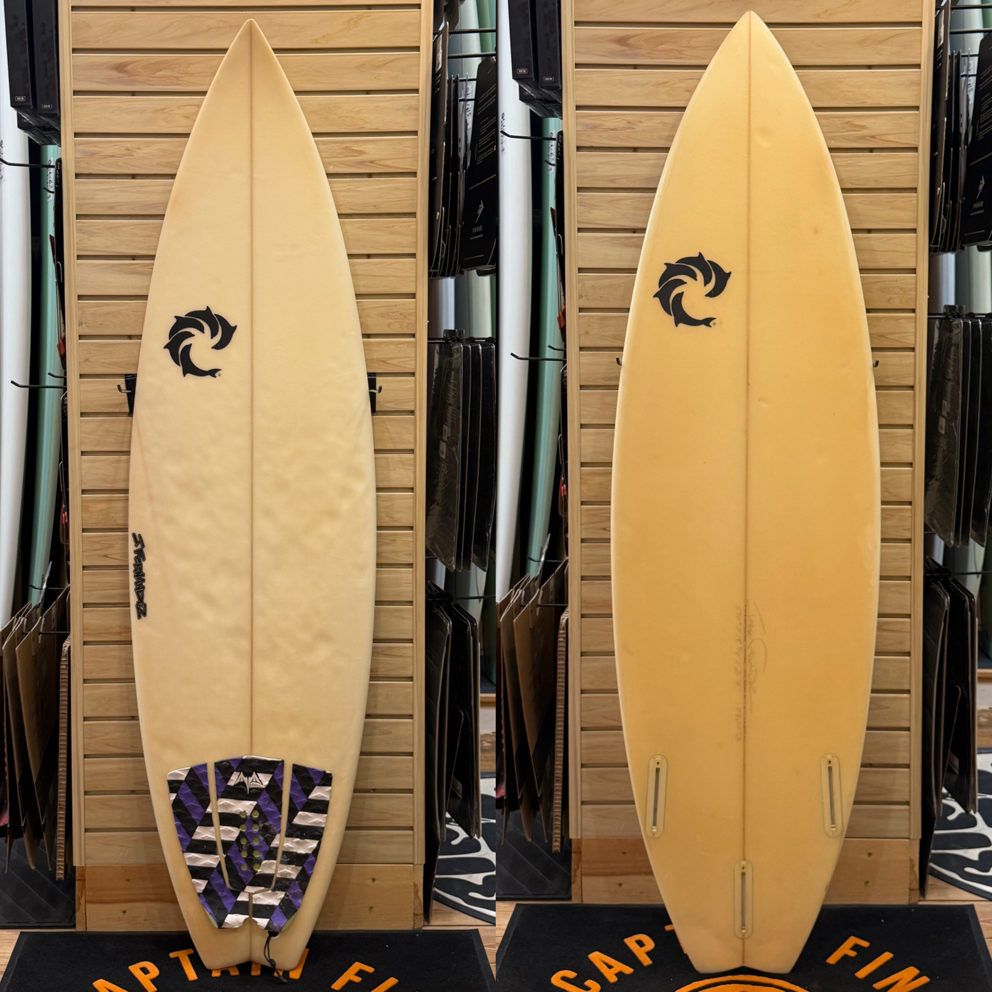 5'10 WRV surfboard top photo