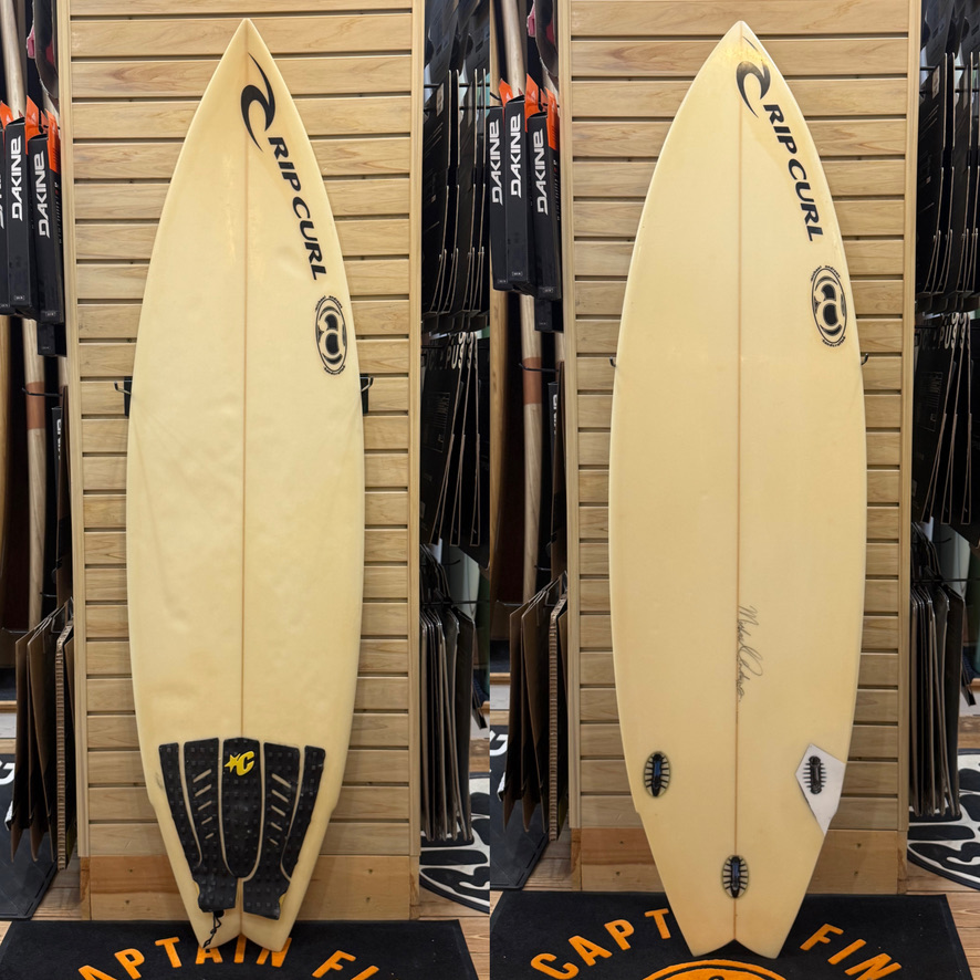 5'10 Andrews  surfboard top photo