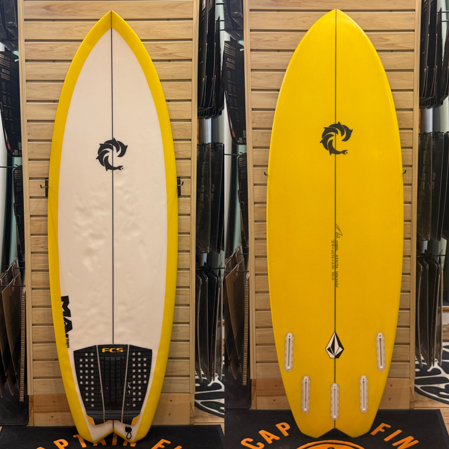 5'6 WRV surfboard top photo