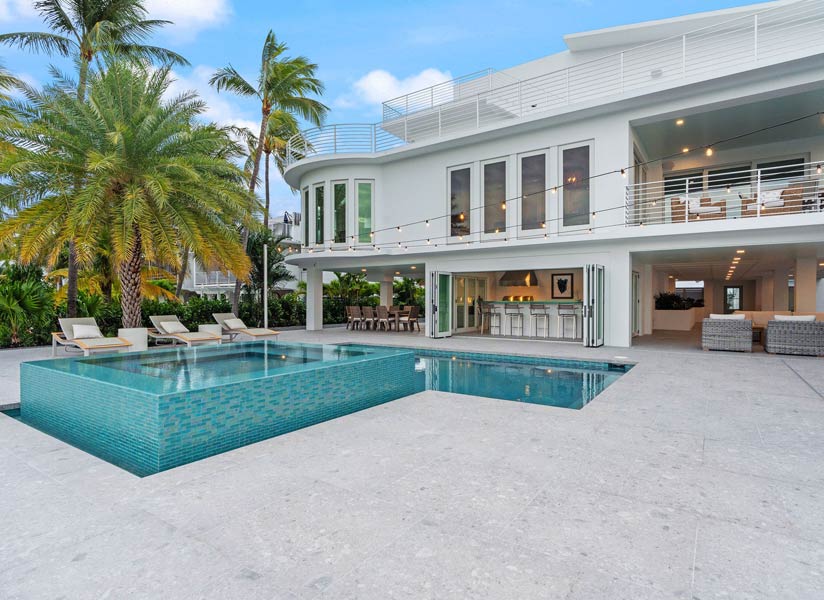 Outside living space design