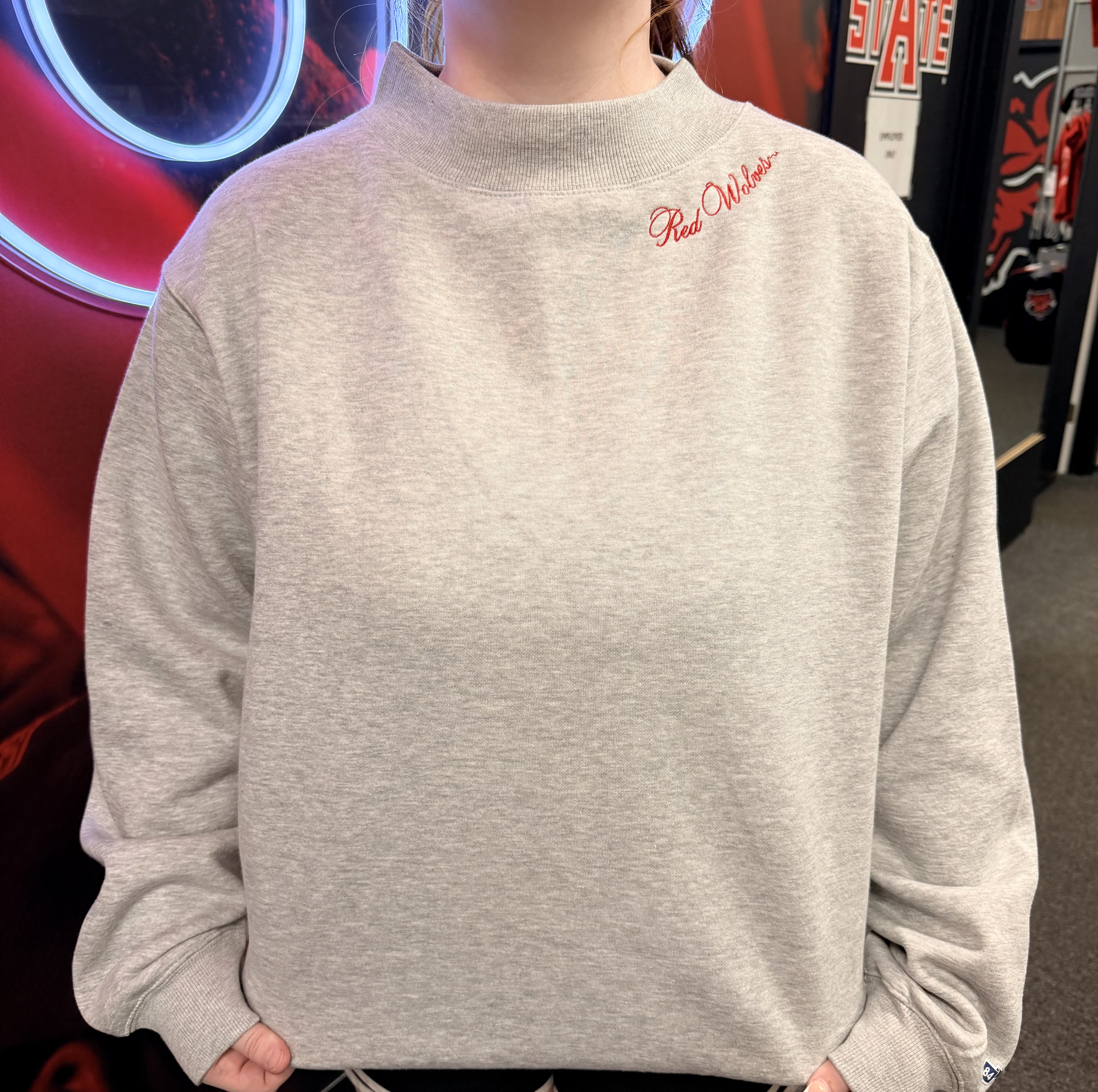 Dainty Cursive Red Wolves Mockneck