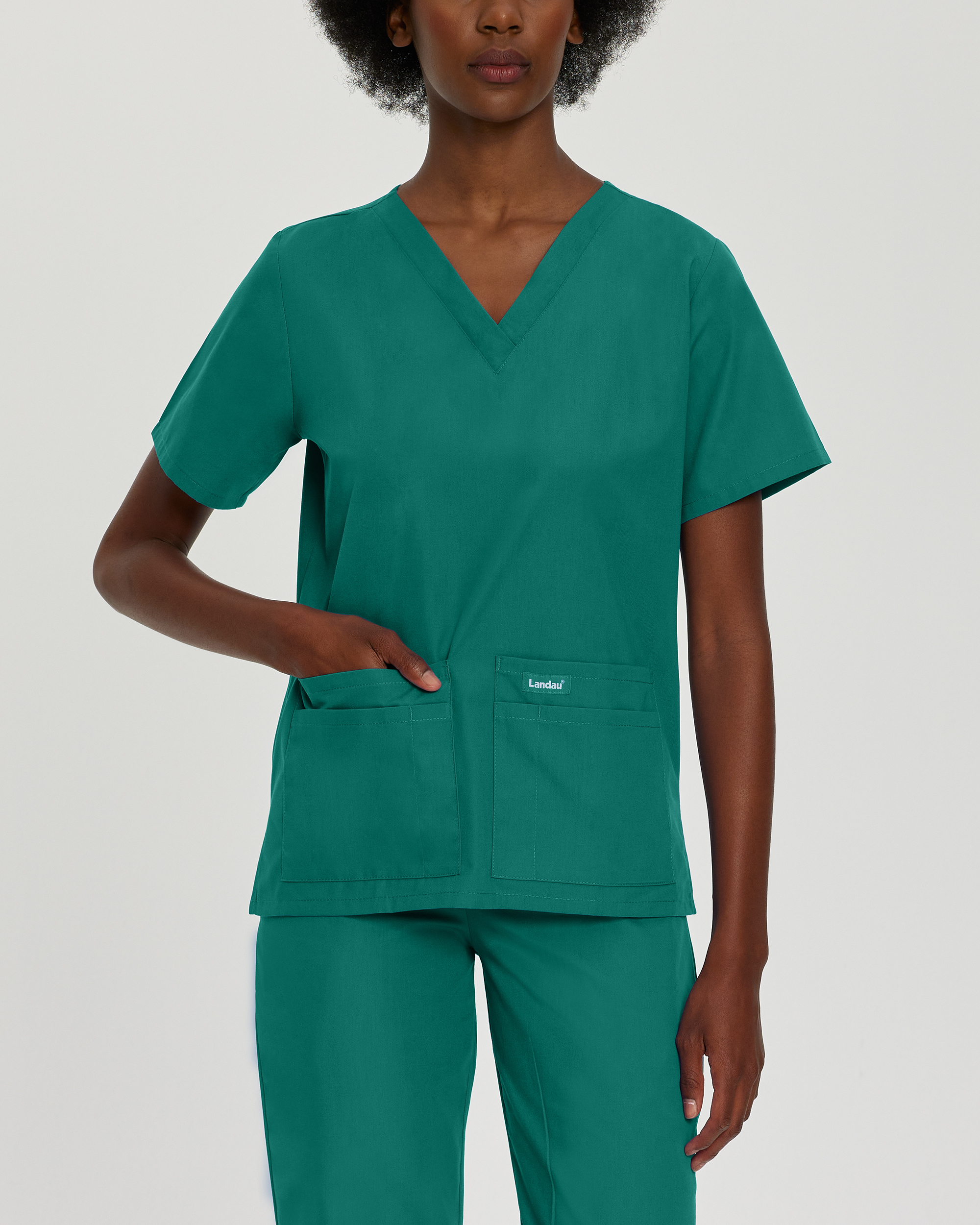 4-Pocket Classic Fit V-Neck Top