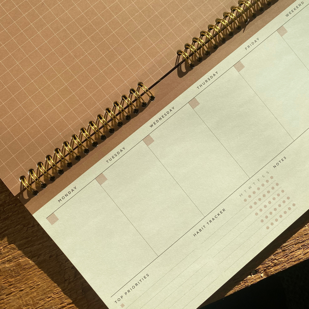 1-Year Undated Weekly Planner, White