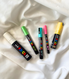 UNI Posca Markers