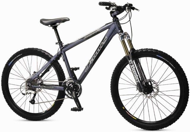 2003 Komodo