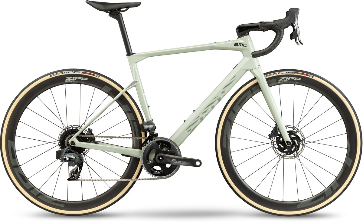 2021 BMC Roadmachine 01 THREE