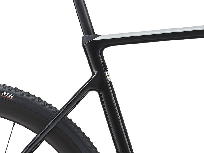2021 Giant TCX Advanced Pro 1
