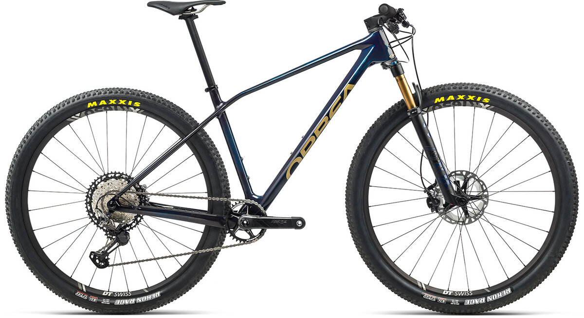 2021 Orbea Alma M Team