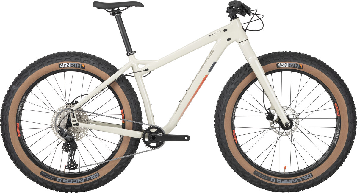 2022 Salsa Mukluk Advent X