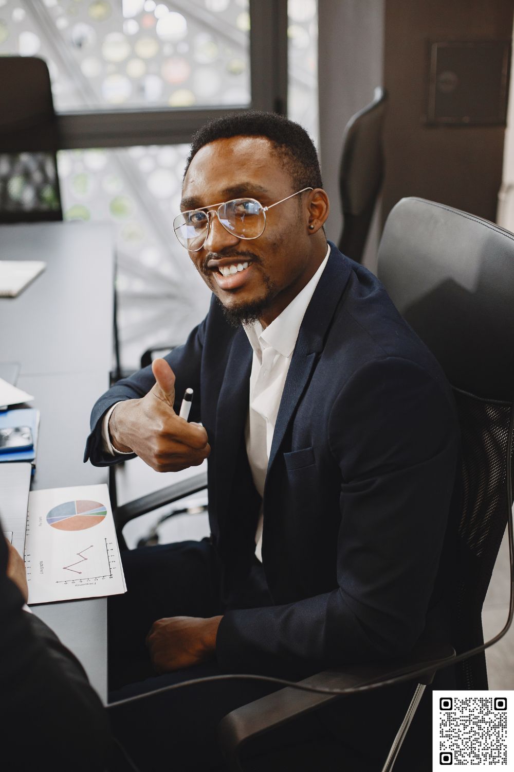 What are the benefits of investing in a Popeyes franchise?