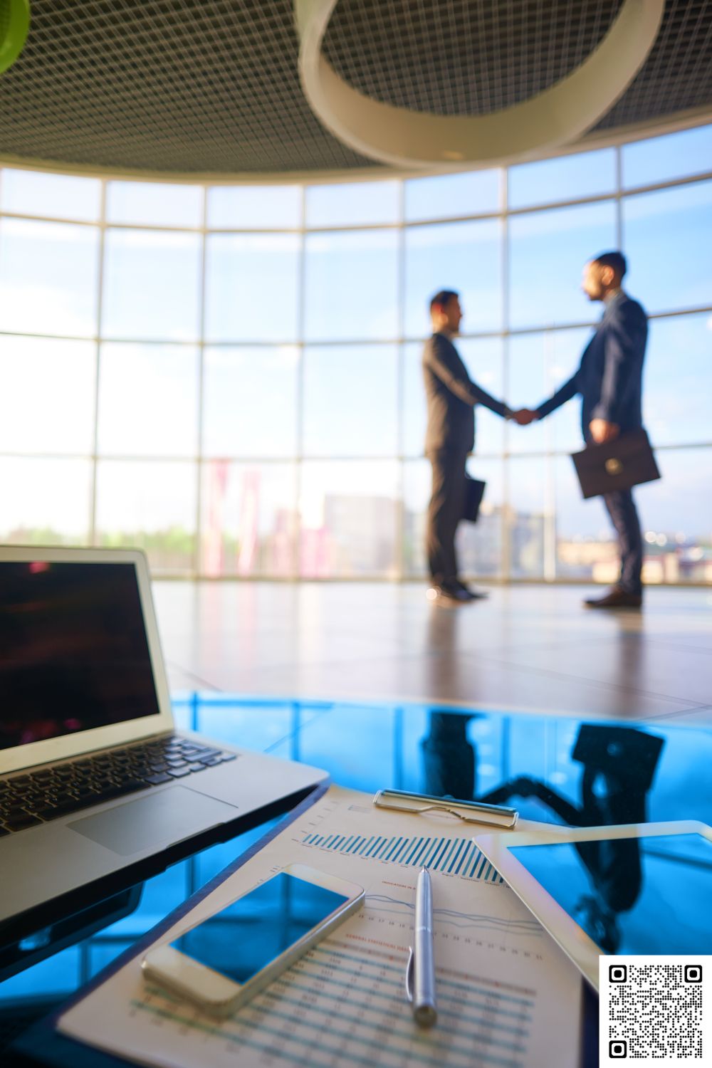 How can I get free information about top franchise opportunities?