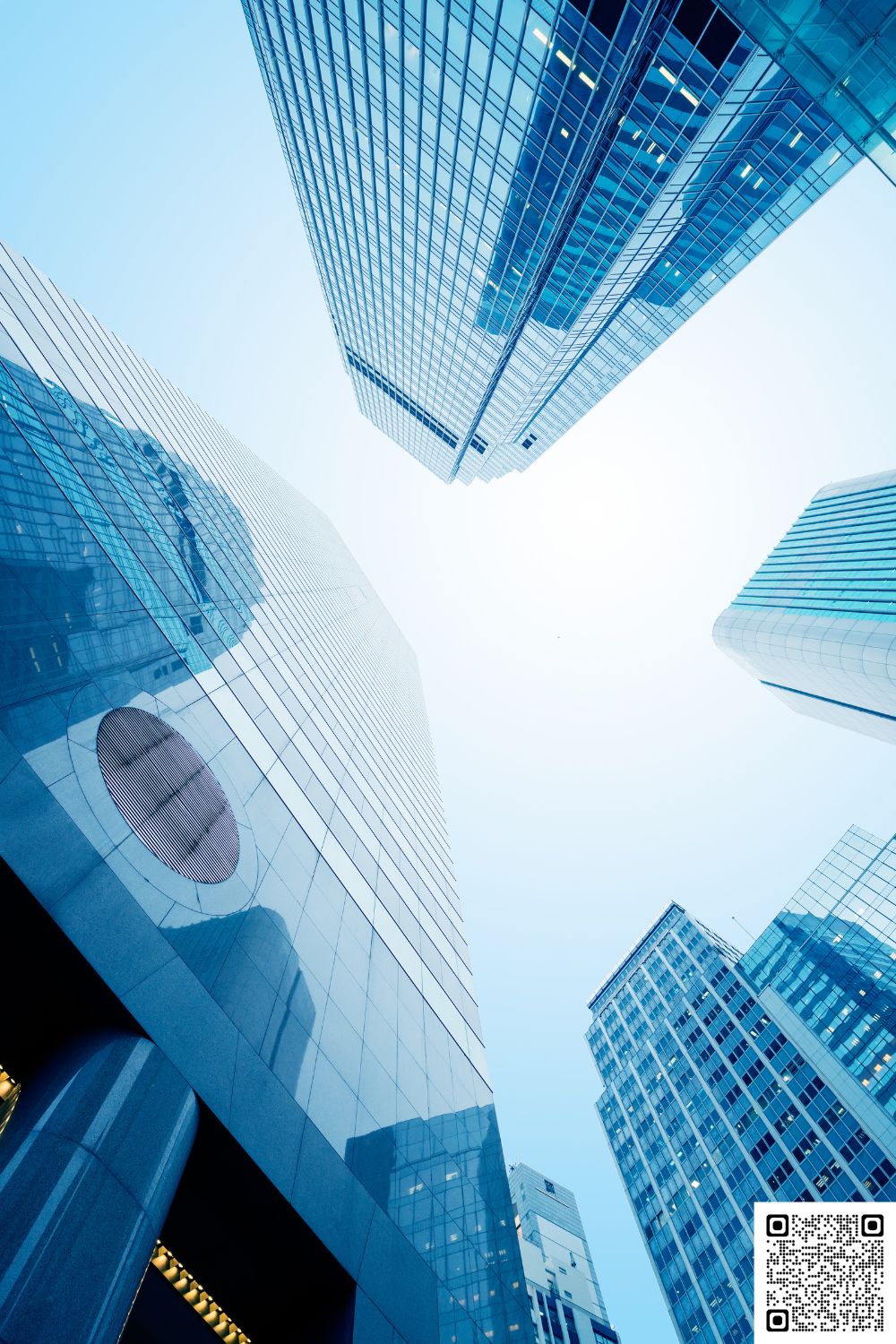 What are the advantages of owning a vending machine franchise?