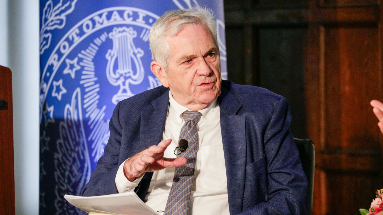 Tom Gjelten moderating the discussion.