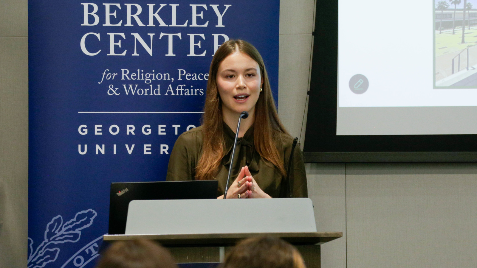 Stella Vance (C'26) discusses her research on Jesuit values and identity formation at the University Loyola Andalusia.