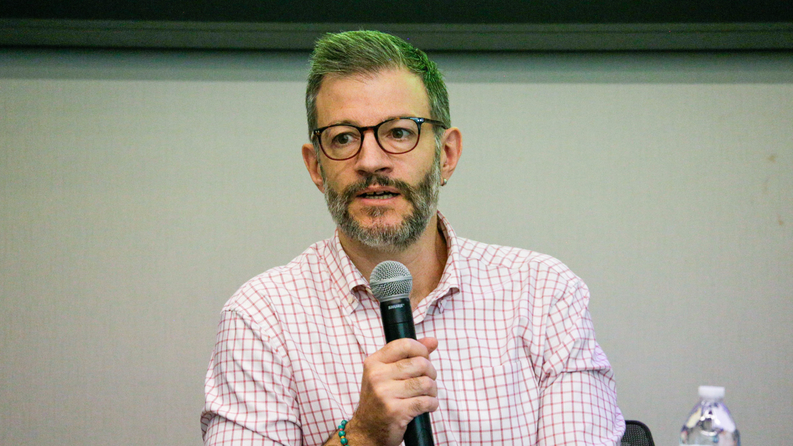 Anthropology professor Nejm Benessaiah moderates Panel 3: Everyday Resistance and Revolutionary Imagination.