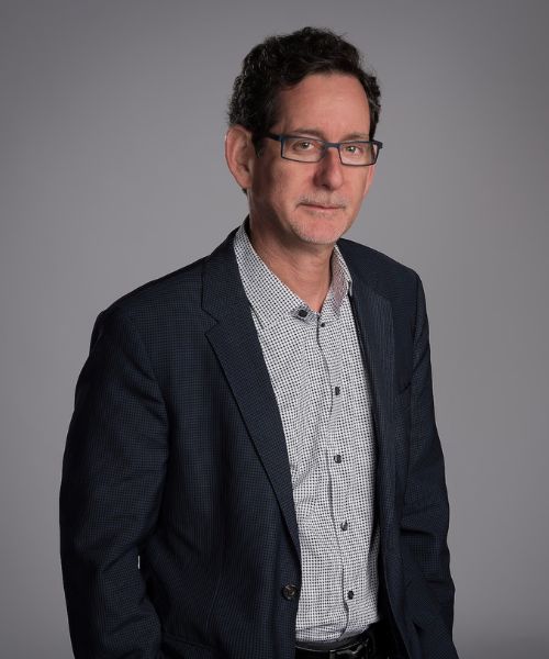 Alan Sipress headshot