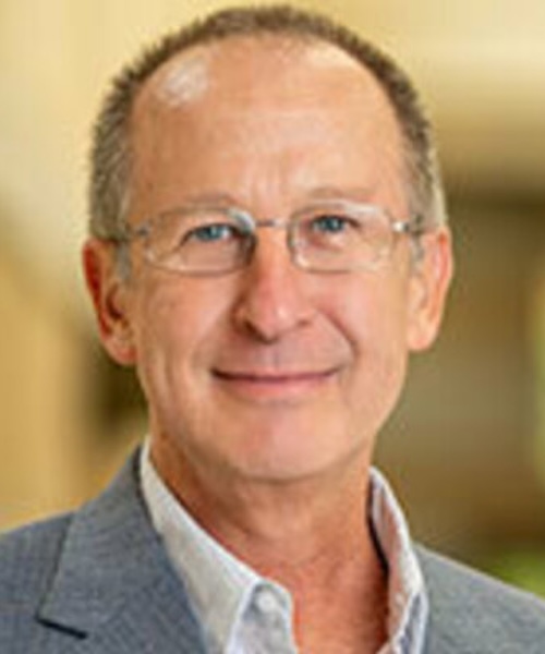 Asher Kaufman headshot