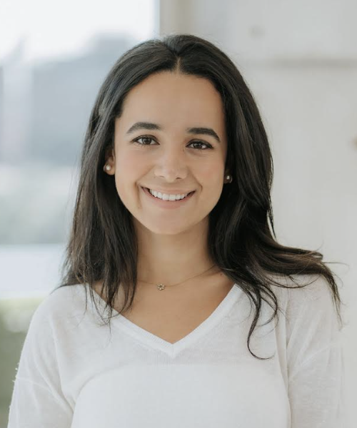 Chloe Hornbostel headshot