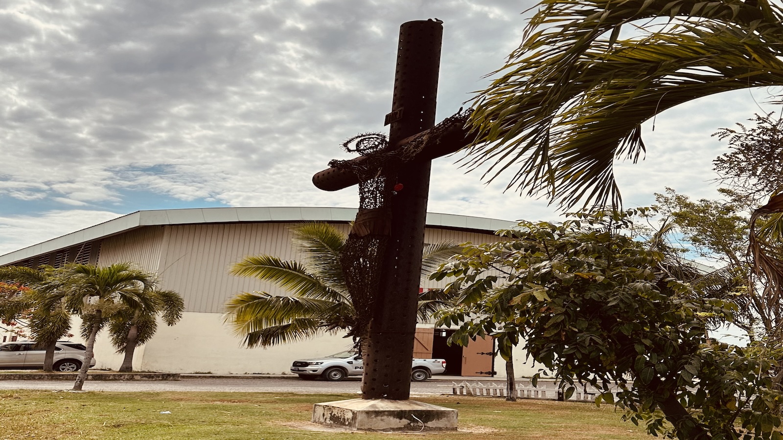 Crucifix Outside