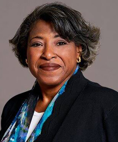 Cynthia Bailey Manns headshot