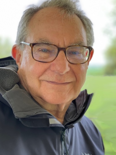 Mark Warren headshot