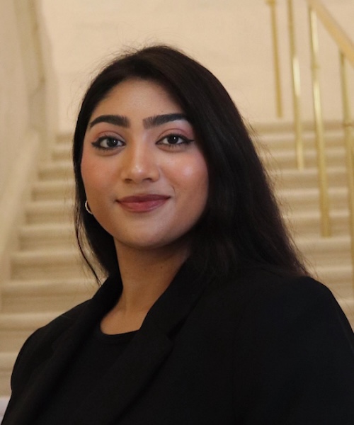 Maya Mohosin headshot