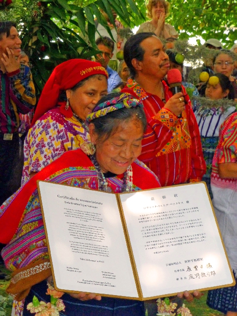 Niwano Peace Prize Winner Rosalina Tuyuc Velasquez Celebrated in Guatamala