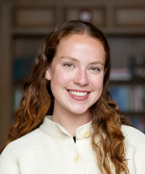 Rachel Bienstock headshot