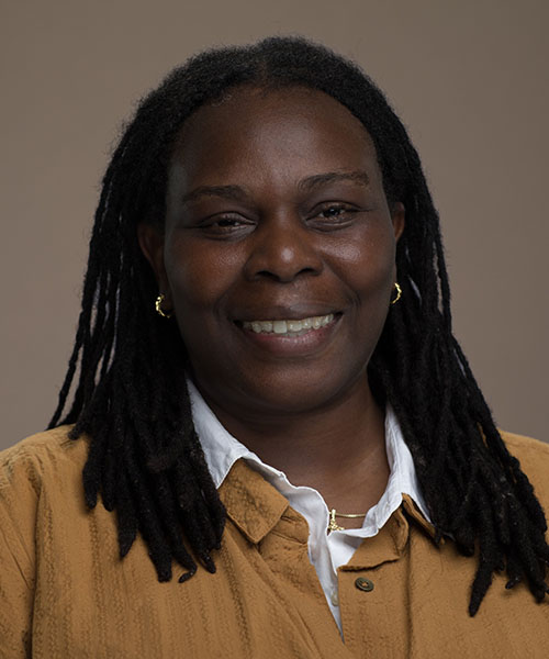 Sherie Gayle headshot