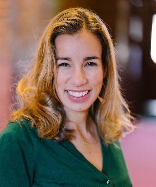 Vanessa Corcoran headshot