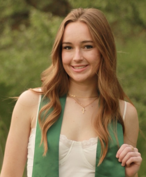 Vivian Cooper headshot