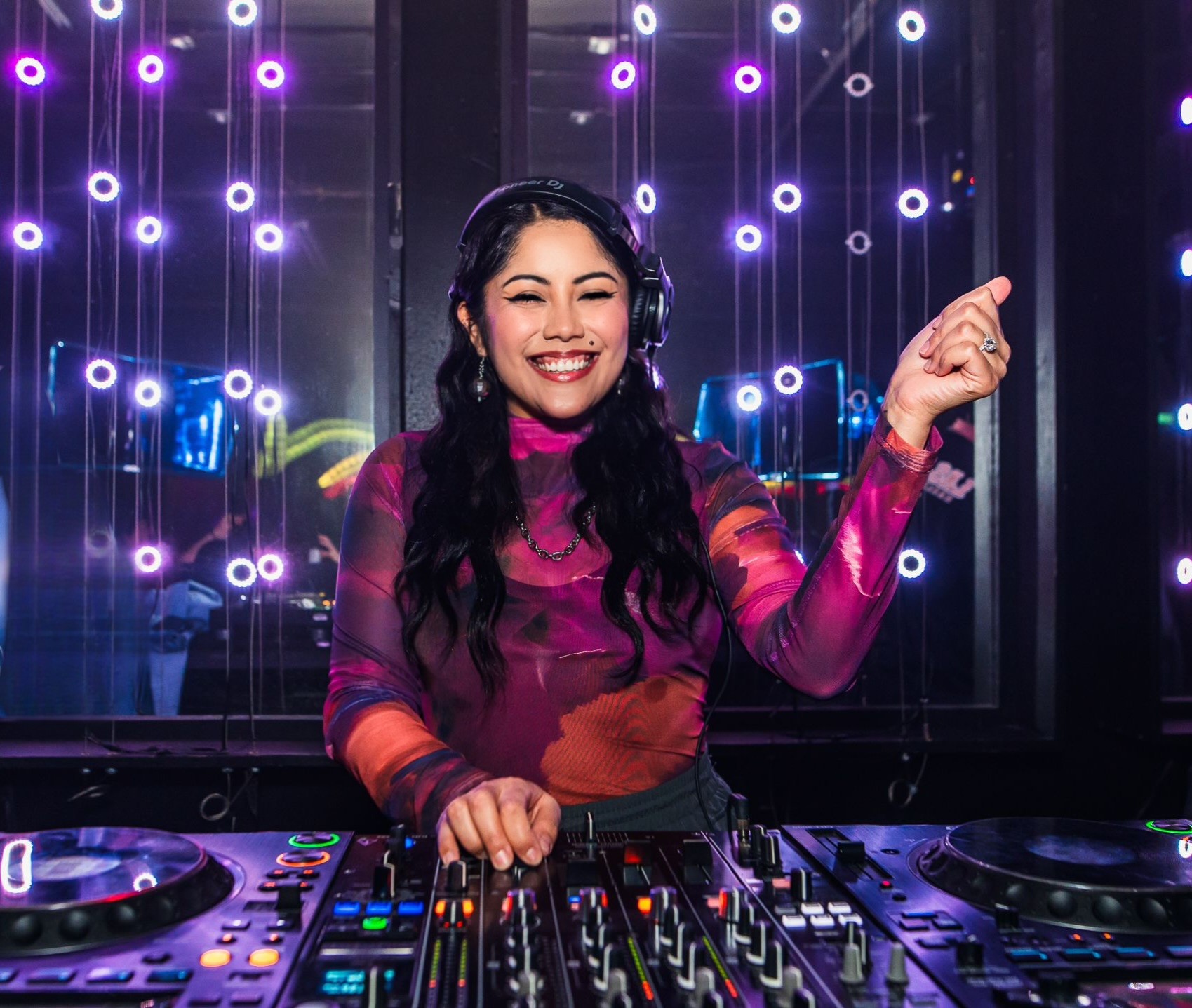 DJ Aravi