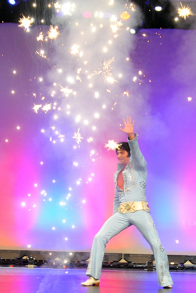 Tim As Elvis