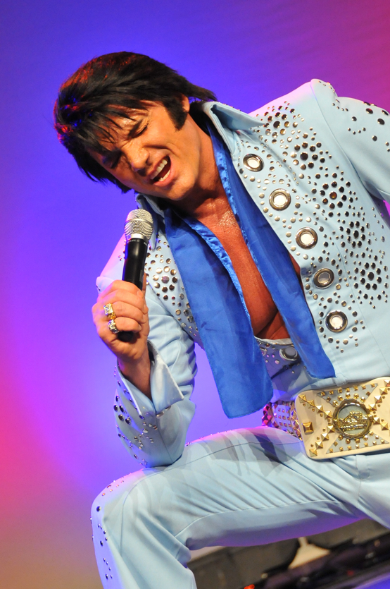 Tim As Elvis