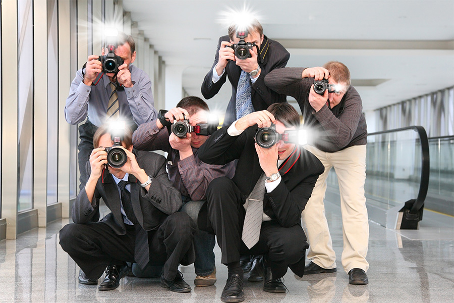 Faux Paparazzi